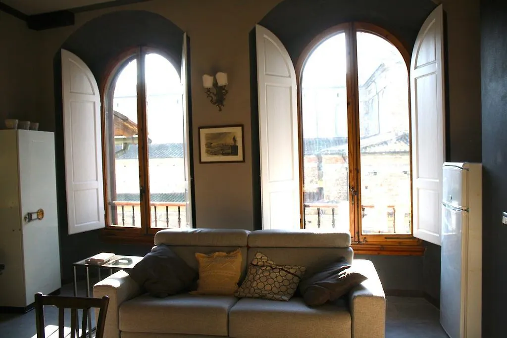 Acacia Firenze Apartments Cumino-Cannella-Curry