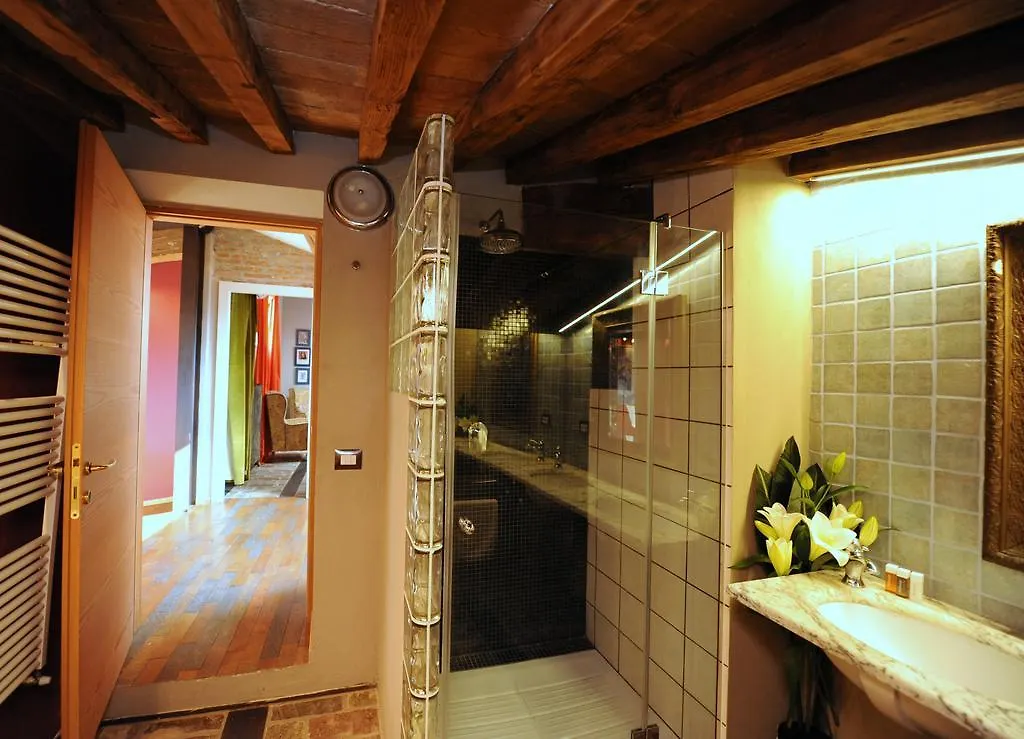 Acacia Firenze Apartments Cumino-Cannella-Curry Italy